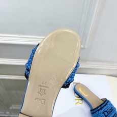 Dior | 迪奥 26𝐬𝐬 🧡💚2026春夏新品 顶级版本⚠️专柜主打新款 Dior Woven拉菲草 Dior | 迪奥 26𝐬𝐬 🧡💚2026春夏新品 顶级版本⚠️专柜主打新款 Dior Woven拉菲草