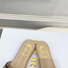 Dior | 迪奥 26𝐬𝐬 🧡💚2026春夏新品 顶级版本⚠️专柜主打新款 Dior Woven拉菲草 Dior | 迪奥 26𝐬𝐬 🧡💚2026春夏新品 顶级版本⚠️专柜主打新款 Dior Woven拉菲草