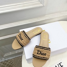 Dior | 迪奥 26𝐬𝐬 🧡💚2026春夏新品 顶级版本⚠️专柜主打新款 Dior Woven拉菲草 Dior | 迪奥 26𝐬𝐬 🧡💚2026春夏新品 顶级版本⚠️专柜主打新款 Dior Woven拉菲草