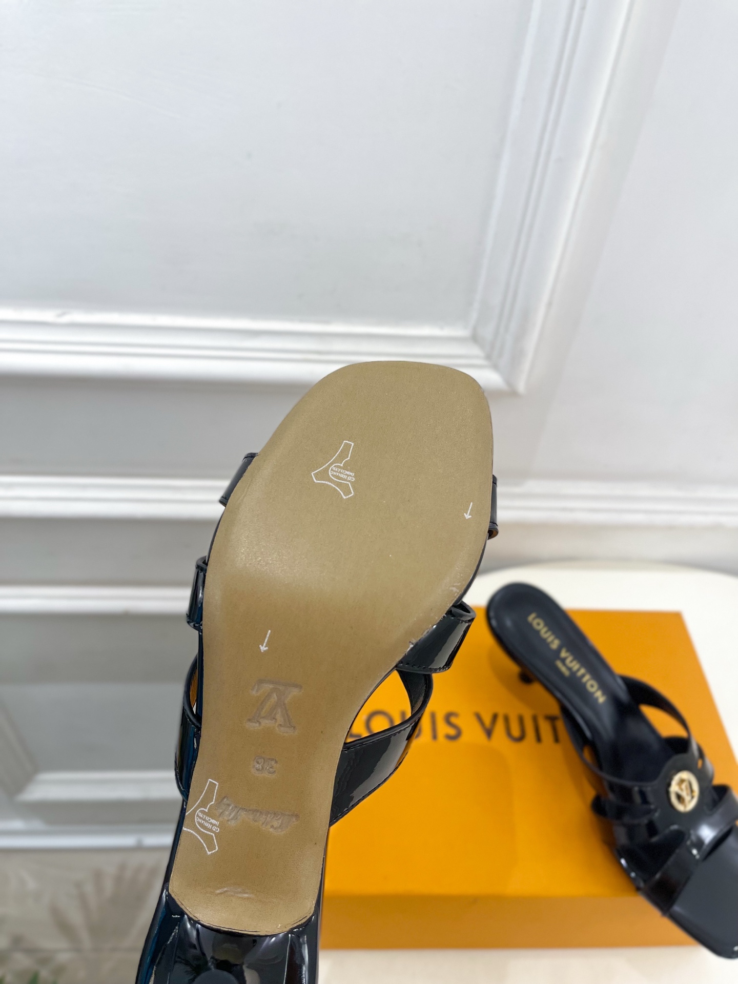 LV  | 路易威登    26𝐬𝐬 🧡💚2026春夏新品 顶级版本‼️原版一致专柜主打最新款 LV经典