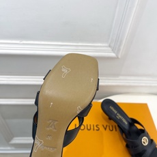 LV | 路易威登 26𝐬𝐬 🧡💚2026春夏新品 顶级版本‼️原版一致专柜主打最新款 LV经典 LV | 路易威登 26𝐬𝐬 🧡💚2026春夏新品 顶级版本‼️原版一致专柜主打最新款 LV经典