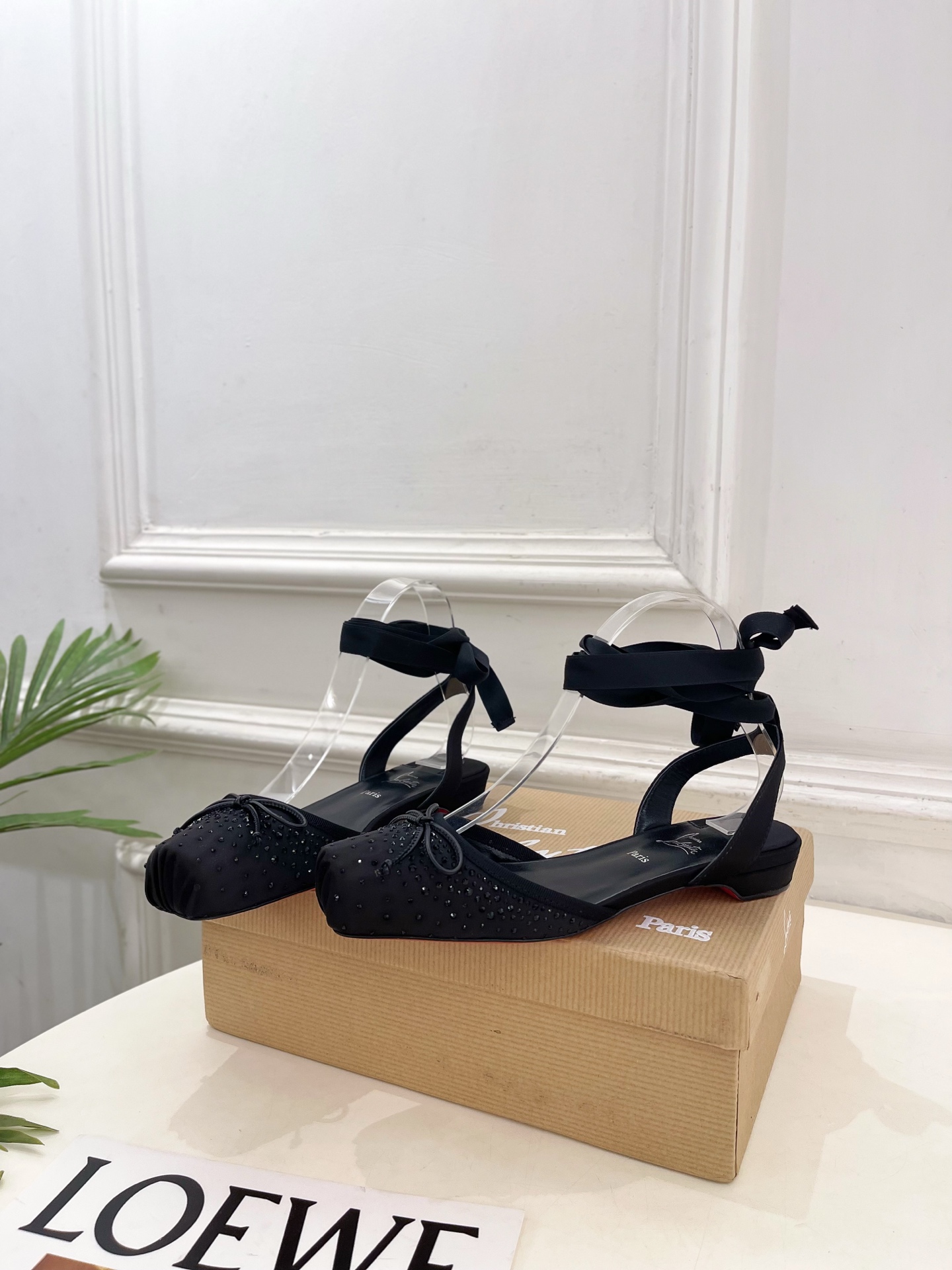 Christian Louboutin路铂廷CL 红底鞋 26ss最新Cassia Lace Up 水钻