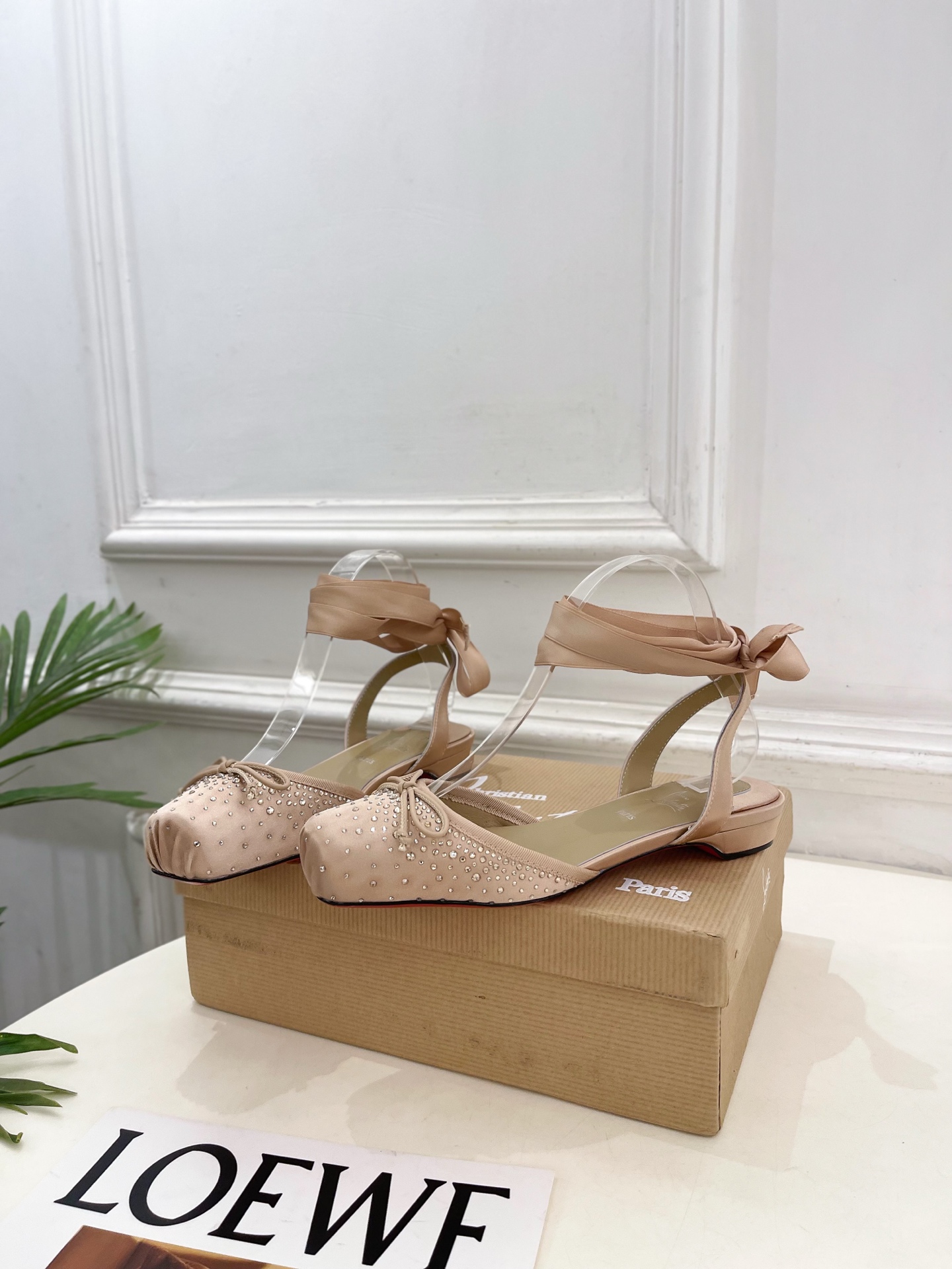 Christian Louboutin路铂廷CL 红底鞋 26ss最新Cassia Lace Up 水钻
