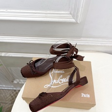 Christian Louboutin路铂廷CL 红底鞋 26ss最新Cassia Lace Up 水钻 Christian Louboutin路铂廷CL 红底鞋 26ss最新Cassia Lace Up 水钻