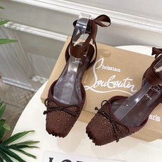 Christian Louboutin路铂廷CL 红底鞋 26ss最新Cassia Lace Up 水钻 Christian Louboutin路铂廷CL 红底鞋 26ss最新Cassia Lace Up 水钻