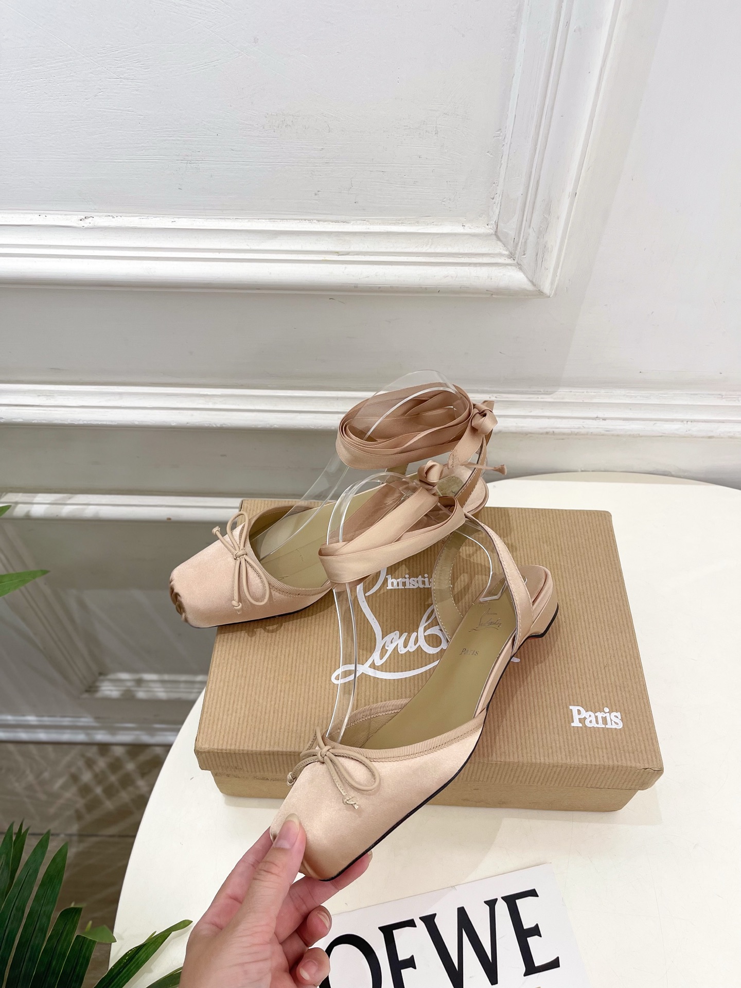 Christian Louboutin路铂廷CL 红底鞋 26ss最新Cassia Lace Up 水钻