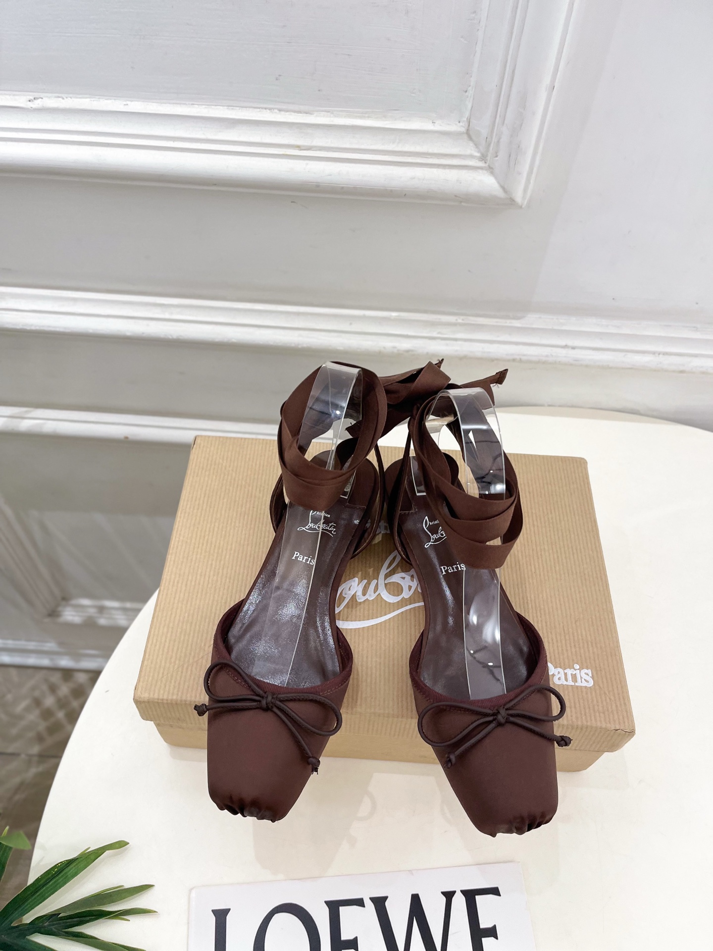Christian Louboutin路铂廷CL 红底鞋 26ss最新Cassia Lace Up 水钻