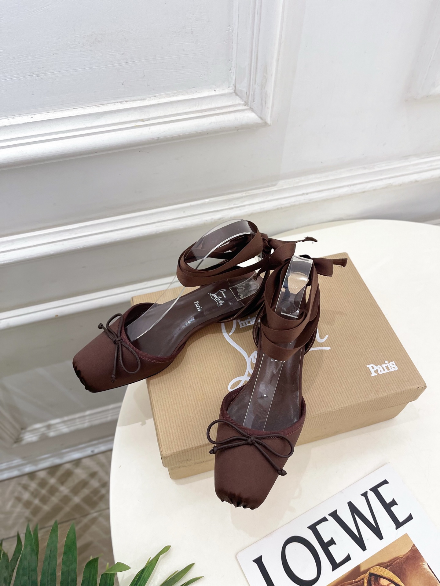 Christian Louboutin路铂廷CL 红底鞋 26ss最新Cassia Lace Up 水钻
