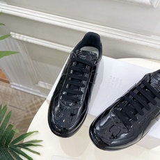 Maison Margiela· 马吉拉26𝐬𝐬 2026春夏新品MM6 滴胶绑带德训鞋 运动鞋———— Maison Margiela· 马吉拉26𝐬𝐬 2026春夏新品MM6 滴胶绑带德训鞋 运动鞋————