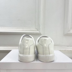 Maison Margiela· 马吉拉26𝐬𝐬 2026春夏新品MM6 滴胶绑带德训鞋 运动鞋———— Maison Margiela· 马吉拉26𝐬𝐬 2026春夏新品MM6 滴胶绑带德训鞋 运动鞋————