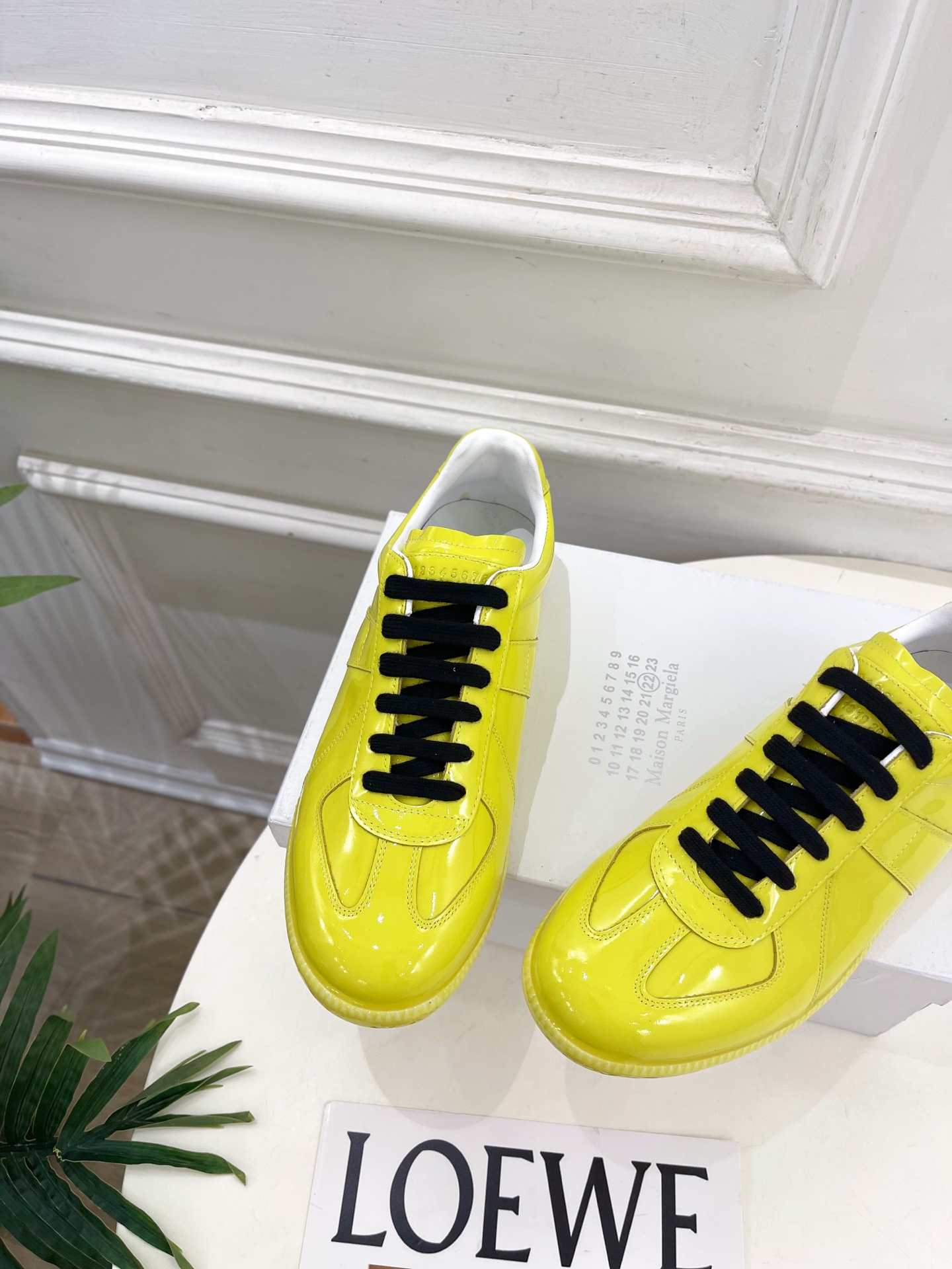 Maison Margiela· 马吉拉26𝐬𝐬 2026春夏新品MM6 滴胶绑带德训鞋 运动鞋————