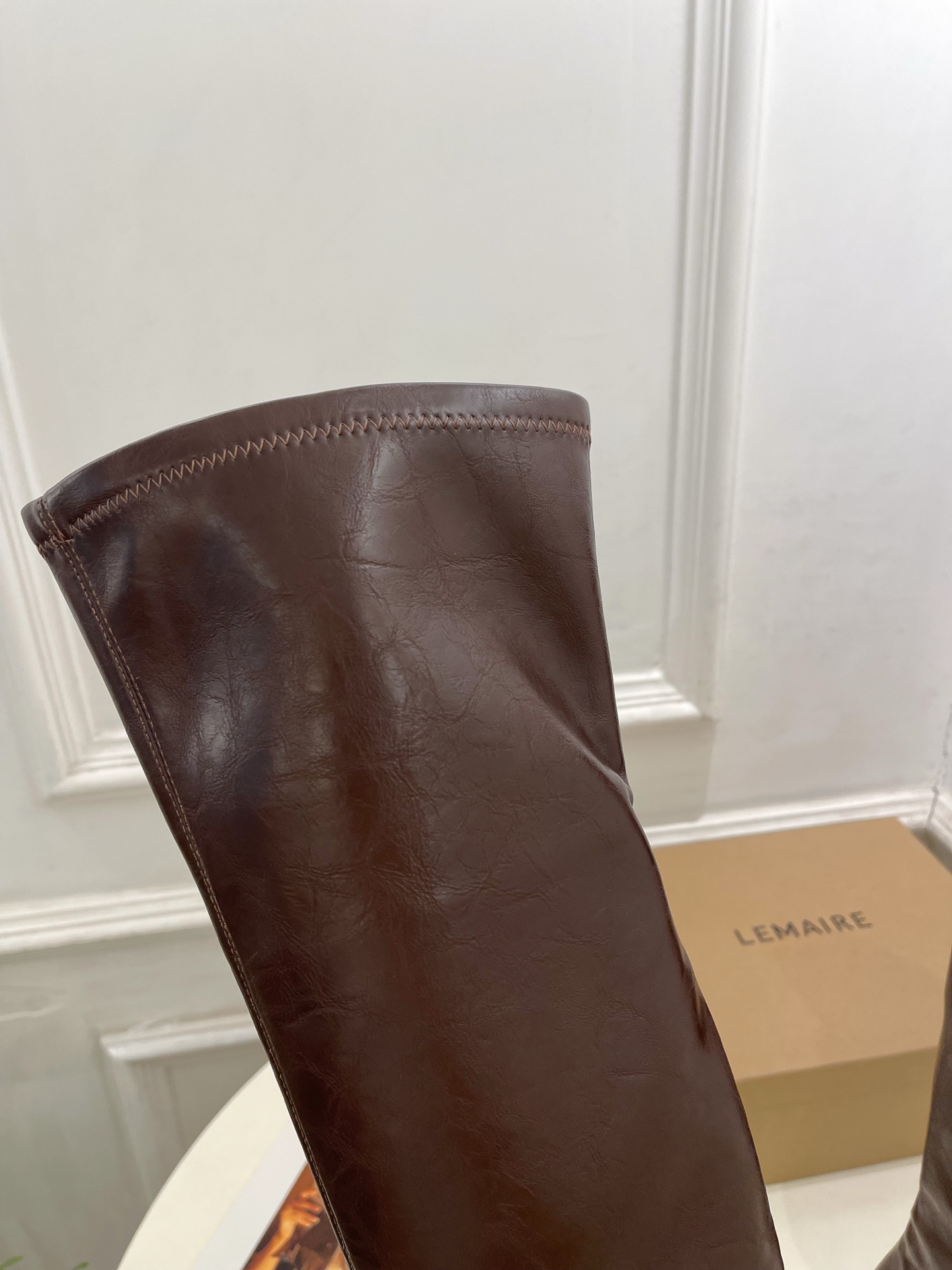 LEMAIRE  2026早秋新品 经典复古粗跟弹力长筒靴—————————作为这两年最受欢迎的设计师牌
