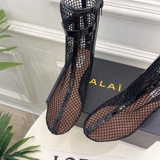 ALAÏA 阿莱亚26𝐬𝐬 2026春夏新品 秀场同款 镂空渔网粗跟凉靴裸靴—————————Alaï ALAÏA 阿莱亚26𝐬𝐬 2026春夏新品 秀场同款 镂空渔网粗跟凉靴裸靴—————————Alaï