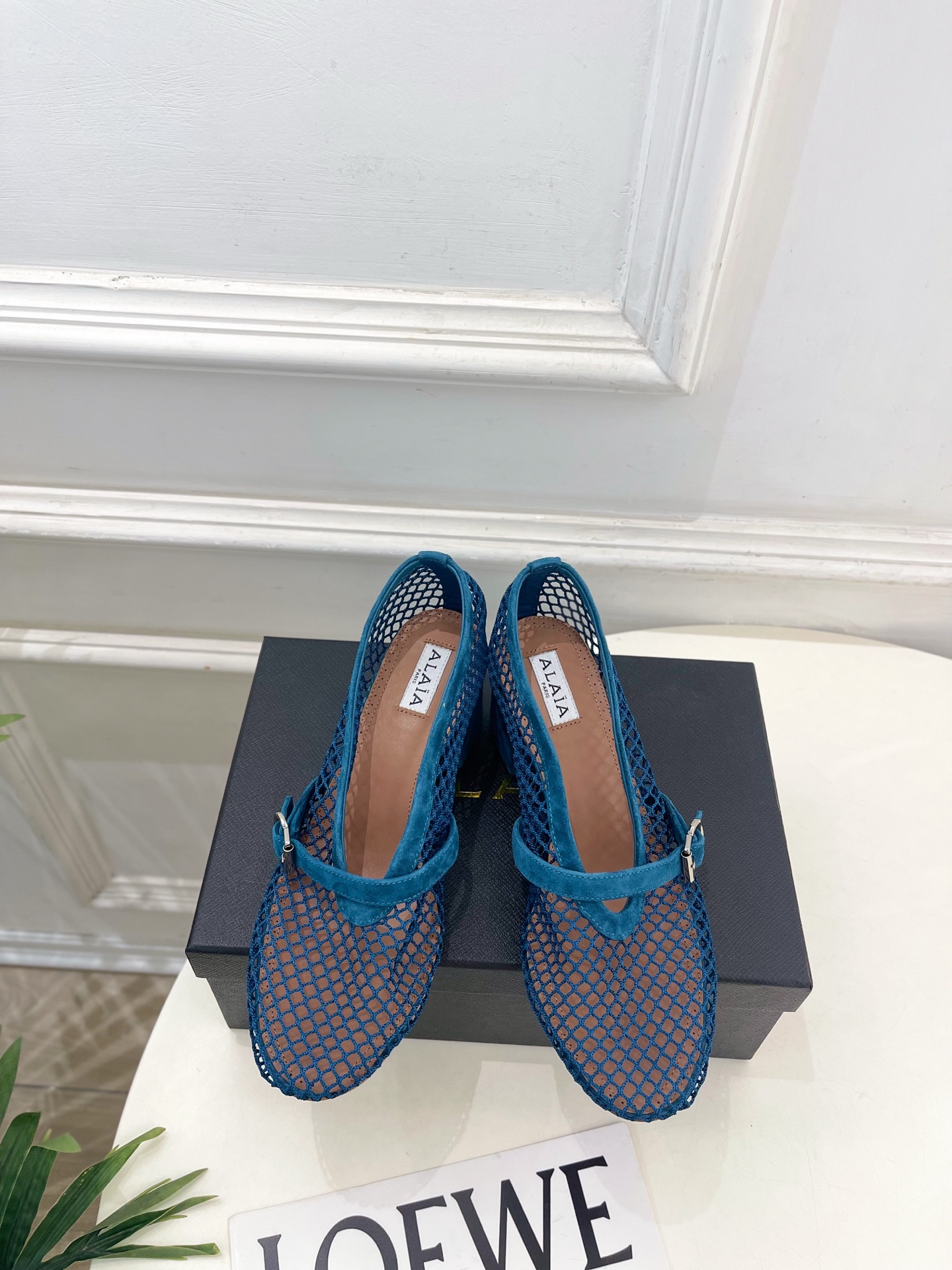 ALAÏA 阿莱亚26𝐬𝐬  2026春夏新品 秀场同款 镂空渔网粗跟玛丽珍网鞋—————————Ala
