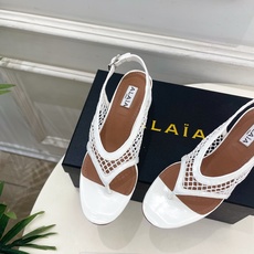 ALAÏA 阿莱亚26𝐬𝐬 2026春夏新品 秀场同款 镂空渔网粗跟夹脚凉鞋—————————Alaï ALAÏA 阿莱亚26𝐬𝐬 2026春夏新品 秀场同款 镂空渔网粗跟夹脚凉鞋—————————Alaï