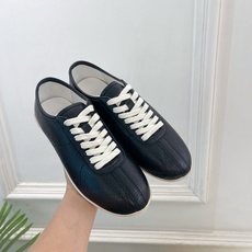 The row 2026春夏新品 TR极简系带休闲德训鞋—————————作为这两年最受欢迎的设计师牌, The row 2026春夏新品 TR极简系带休闲德训鞋—————————作为这两年最受欢迎的设计师牌,