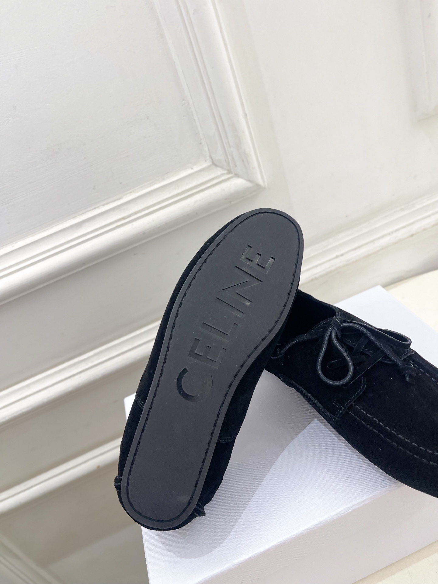 CELINE  | 赛琳  26𝐬𝐬 💛2026春夏新品 凯旋门ADAM系带乐福鞋 上新！🔜BS 这一季
