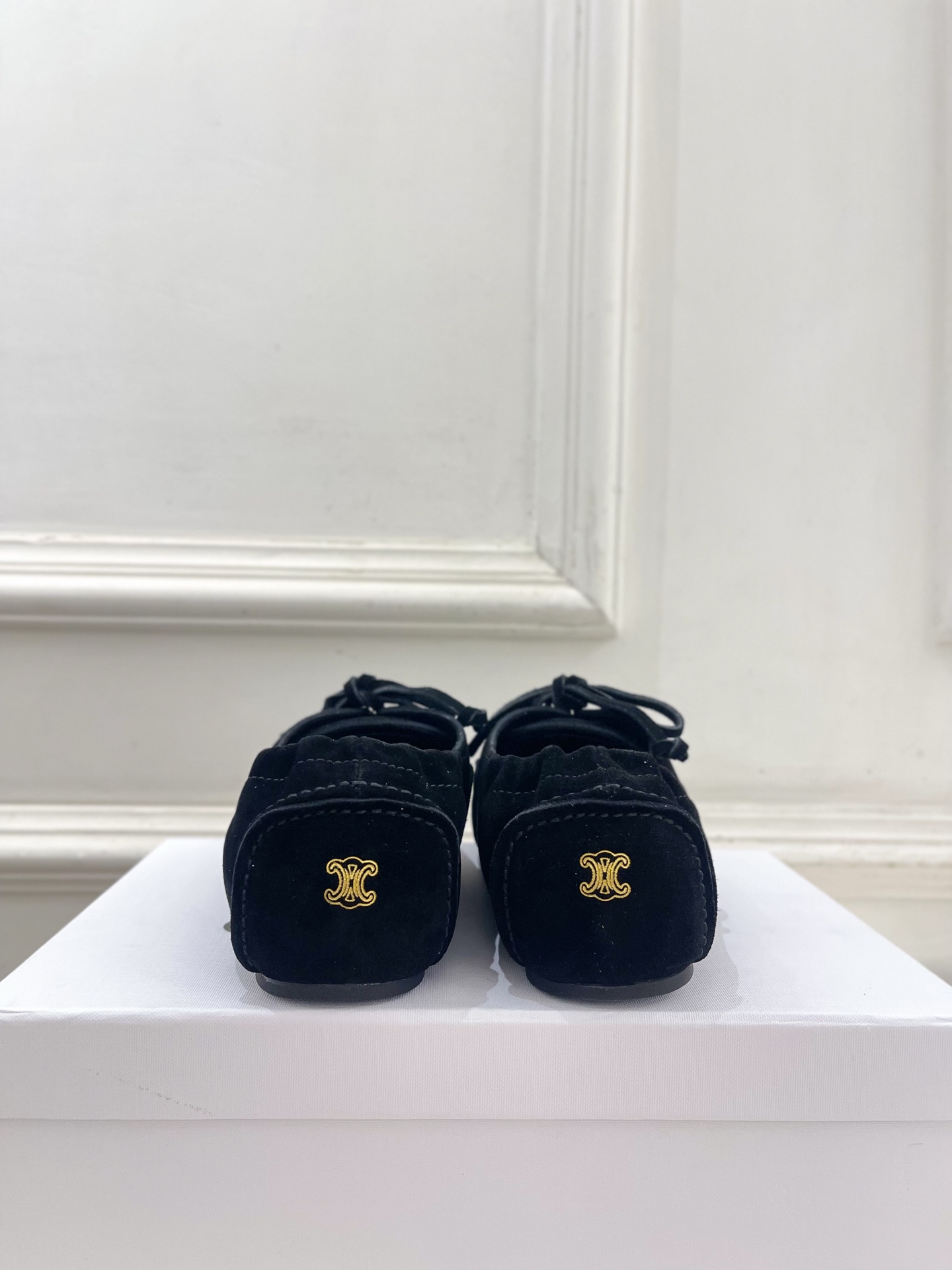 CELINE  | 赛琳  26𝐬𝐬 💛2026春夏新品 凯旋门ADAM系带乐福鞋 上新！🔜BS 这一季