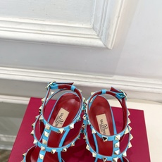 Valentino 华伦天奴 26𝐬𝐬2026春夏新品 ROCKSTUD鉚钉铁头细带高跟凉鞋 上新☑️ Valentino 华伦天奴 26𝐬𝐬2026春夏新品 ROCKSTUD鉚钉铁头细带高跟凉鞋 上新☑️