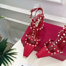 Valentino 华伦天奴 26𝐬𝐬2026春夏新品 ROCKSTUD鉚钉铁头细带高跟凉鞋 上新☑️ Valentino 华伦天奴 26𝐬𝐬2026春夏新品 ROCKSTUD鉚钉铁头细带高跟凉鞋 上新☑️