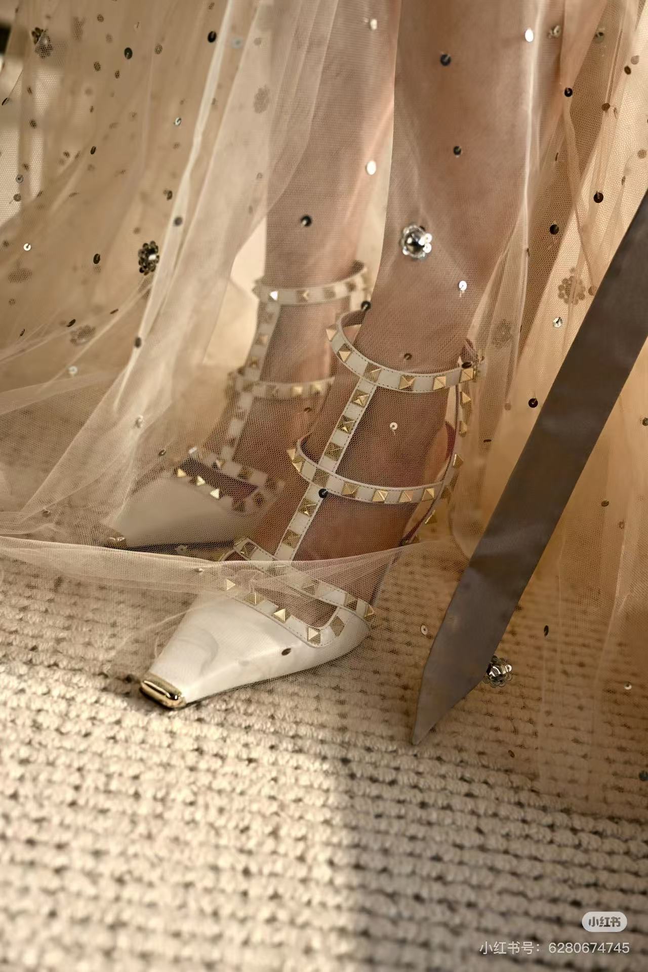 NO:903727,Counter foot pictures, high heels and sandals, sandals, high heels19860909专柜上脚图,高跟鞋凉鞋,sandals,high heels,Women's Shoes
