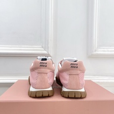 Miu Miu | 缪缪 26𝐬𝐬🖤专柜主打最新秀款 2026春夏新品网眼织物休闲运动鞋火爆上新!🍒B Miu Miu | 缪缪 26𝐬𝐬🖤专柜主打最新秀款 2026春夏新品网眼织物休闲运动鞋火爆上新!🍒B