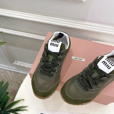 Miu Miu | 缪缪 26𝐬𝐬🖤专柜主打最新秀款 2026春夏新品网眼织物休闲运动鞋火爆上新!🍒B Miu Miu | 缪缪 26𝐬𝐬🖤专柜主打最新秀款 2026春夏新品网眼织物休闲运动鞋火爆上新!🍒B
