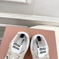 Miu Miu | 缪缪 26𝐬𝐬🖤专柜主打最新秀款 2026春夏新品网眼织物休闲运动鞋火爆上新!🍒B Miu Miu | 缪缪 26𝐬𝐬🖤专柜主打最新秀款 2026春夏新品网眼织物休闲运动鞋火爆上新!🍒B