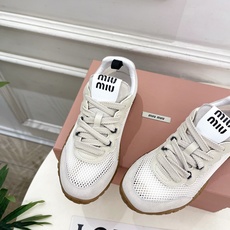 Miu Miu | 缪缪 26𝐬𝐬🖤专柜主打最新秀款 2026春夏新品网眼织物休闲运动鞋火爆上新!🍒B Miu Miu | 缪缪 26𝐬𝐬🖤专柜主打最新秀款 2026春夏新品网眼织物休闲运动鞋火爆上新!🍒B