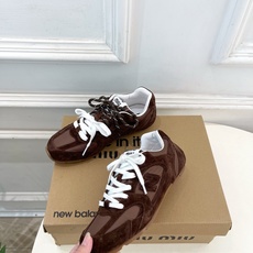 Miu Miu | 缪缪 26𝐬𝐬🖤专柜主打最新秀款 2026新品New Balance x Miu Miu Miu | 缪缪 26𝐬𝐬🖤专柜主打最新秀款 2026新品New Balance x Miu