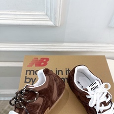 Miu Miu | 缪缪 26𝐬𝐬🖤专柜主打最新秀款 2026新品New Balance x Miu Miu Miu | 缪缪 26𝐬𝐬🖤专柜主打最新秀款 2026新品New Balance x Miu