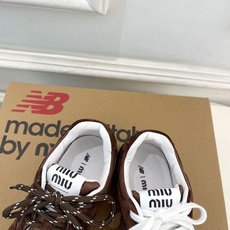 Miu Miu | 缪缪 26𝐬𝐬🖤专柜主打最新秀款 2026新品New Balance x Miu Miu Miu | 缪缪 26𝐬𝐬🖤专柜主打最新秀款 2026新品New Balance x Miu
