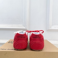 Miu Miu | 缪缪 26𝐬𝐬🖤专柜主打最新秀款 2026新品New Balance x Miu Miu Miu | 缪缪 26𝐬𝐬🖤专柜主打最新秀款 2026新品New Balance x Miu