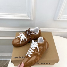 Miu Miu | 缪缪 26𝐬𝐬🖤专柜主打最新秀款 2026新品New Balance x Miu Miu Miu | 缪缪 26𝐬𝐬🖤专柜主打最新秀款 2026新品New Balance x Miu