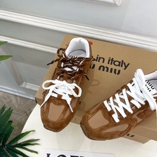 Miu Miu | 缪缪 26𝐬𝐬🖤专柜主打最新秀款 2026新品New Balance x Miu Miu Miu | 缪缪 26𝐬𝐬🖤专柜主打最新秀款 2026新品New Balance x Miu