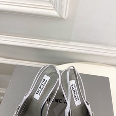 Balenciaga | 巴黎世家 26𝐬𝐬 ⭐️2026春夏新品 Balenciaga x Mano Balenciaga | 巴黎世家 26𝐬𝐬 ⭐️2026春夏新品 Balenciaga x Mano