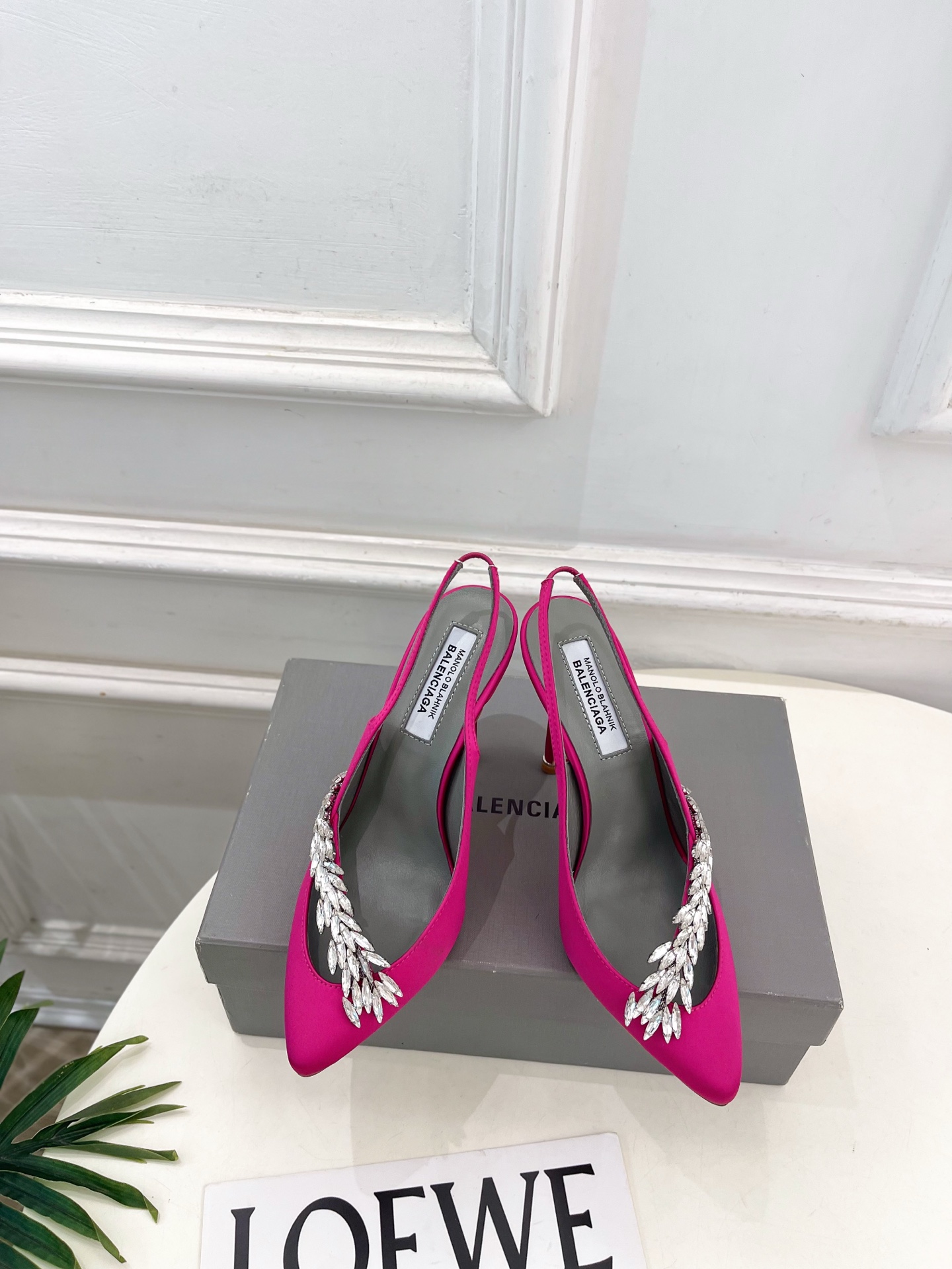 Balenciaga | 巴黎世家 26𝐬𝐬  ⭐️2026春夏新品 Balenciaga x Mano