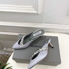 Balenciaga | 巴黎世家 26𝐬𝐬 ⭐️2026春夏新品Balenciaga x Manol Balenciaga | 巴黎世家 26𝐬𝐬 ⭐️2026春夏新品Balenciaga x Manol