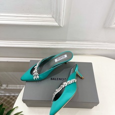 Balenciaga | 巴黎世家 26𝐬𝐬 ⭐️2026春夏新品Balenciaga x Manol Balenciaga | 巴黎世家 26𝐬𝐬 ⭐️2026春夏新品Balenciaga x Manol