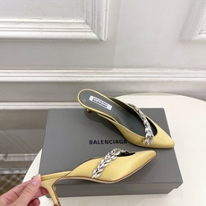 Balenciaga | 巴黎世家 26𝐬𝐬 ⭐️2026春夏新品Balenciaga x Manol Balenciaga | 巴黎世家 26𝐬𝐬 ⭐️2026春夏新品Balenciaga x Manol