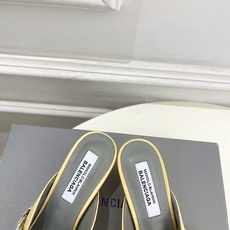 Balenciaga | 巴黎世家 26𝐬𝐬 ⭐️2026春夏新品Balenciaga x Manol Balenciaga | 巴黎世家 26𝐬𝐬 ⭐️2026春夏新品Balenciaga x Manol
