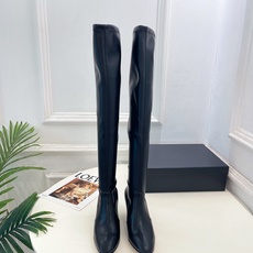 Jil Sander(吉尔·桑达)2026 早秋新品 JD极简复古粗跟长筒弹力靴————————JS作为 Jil Sander(吉尔·桑达)2026 早秋新品 JD极简复古粗跟长筒弹力靴————————JS作为