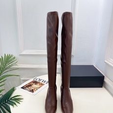 Jil Sander(吉尔·桑达)2026 早秋新品 JD极简复古粗跟长筒弹力靴————————JS作为 Jil Sander(吉尔·桑达)2026 早秋新品 JD极简复古粗跟长筒弹力靴————————JS作为