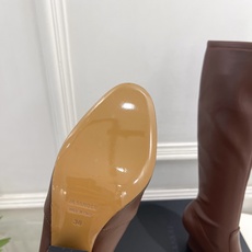 Jil Sander(吉尔·桑达)2026 早秋新品 JD极简复古粗跟高筒弹力靴————————JS作为 Jil Sander(吉尔·桑达)2026 早秋新品 JD极简复古粗跟高筒弹力靴————————JS作为