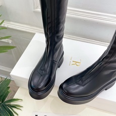 The row 2026秋冬新品 TR经典前拉链厚底长靴—————————作为这两年最受欢迎的设计师牌, The row 2026秋冬新品 TR经典前拉链厚底长靴—————————作为这两年最受欢迎的设计师牌,