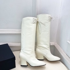 Jil Sander(吉尔·桑达)2026 秋冬新品 JD极简绑带粗跟长筒靴————————JS作为这两 Jil Sander(吉尔·桑达)2026 秋冬新品 JD极简绑带粗跟长筒靴————————JS作为这两