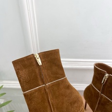 Gianvito Rossi|吉安维托·罗西 26𝐬𝐬2026秋冬新品 GR复古拼接尖头高跟短靴 火爆 Gianvito Rossi|吉安维托·罗西 26𝐬𝐬2026秋冬新品 GR复古拼接尖头高跟短靴 火爆