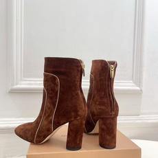 Gianvito Rossi|吉安维托·罗西 26𝐬𝐬2026秋冬新品 GR复古拼接圆头粗跟短靴 火爆 Gianvito Rossi|吉安维托·罗西 26𝐬𝐬2026秋冬新品 GR复古拼接圆头粗跟短靴 火爆