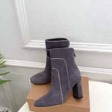 Gianvito Rossi|吉安维托·罗西 26𝐬𝐬2026秋冬新品 GR复古拼接圆头粗跟短靴 火爆 Gianvito Rossi|吉安维托·罗西 26𝐬𝐬2026秋冬新品 GR复古拼接圆头粗跟短靴 火爆
