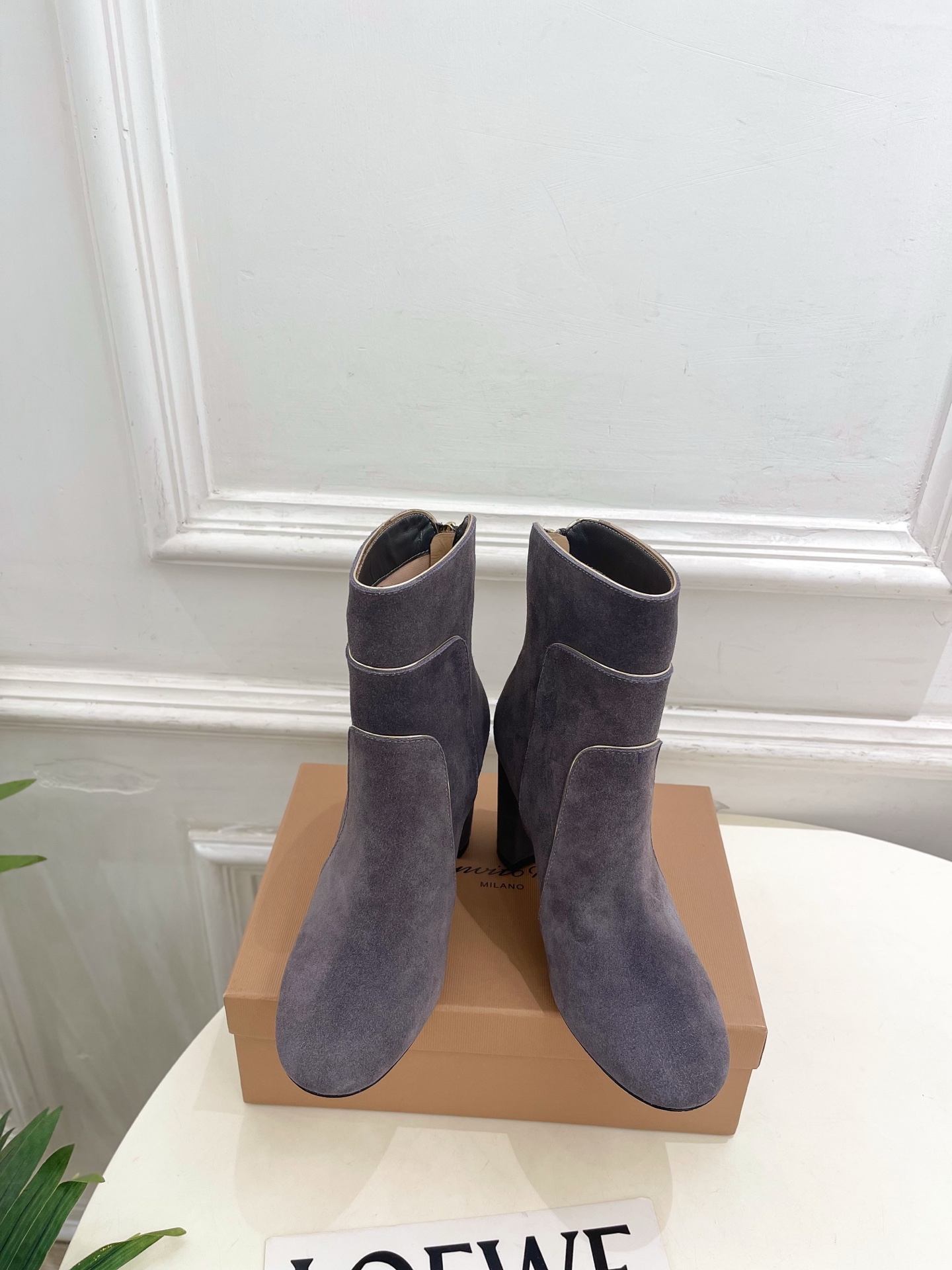 Gianvito Rossi｜吉安维托·罗西  26𝐬𝐬2026秋冬新品 GR复古拼接圆头粗跟短靴 火爆